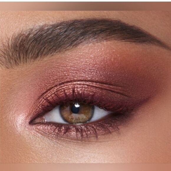 Charlotte Tilbury Luxury Palette | Pillow Talk Dreams | Brand New in Box - Picture 7 of 11